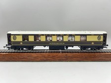 OO Hornby S8914 Pullman Passenger Car ‘Rosamund’ - (NICE CONDITION)