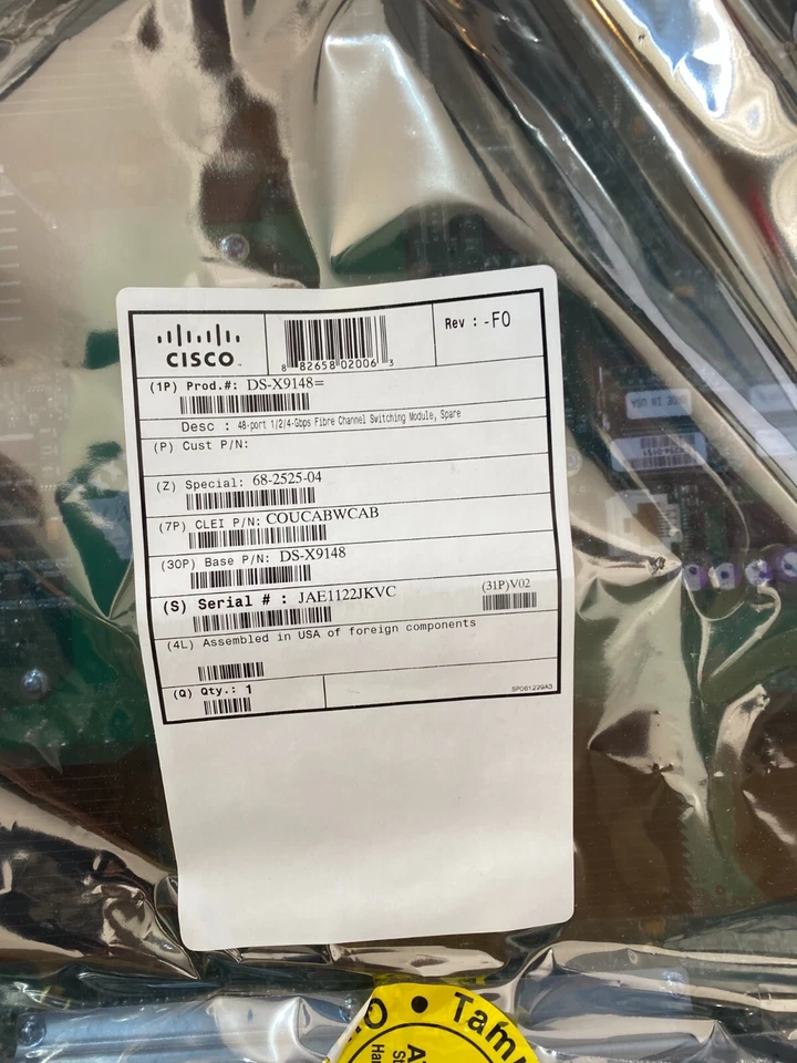 New Cisco DS-X9148 switching module - Image 3 of 3