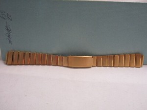 Authentic No Name Ladies 12mm Gold Plated & Watch Band, Good-Shape, Used.