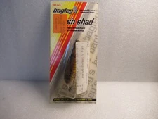 Vintage Fishing Lure  BAGLEY’S “Bass’N Shad” D92-DC9 DARK CRAW / CHARTREUSE NOS