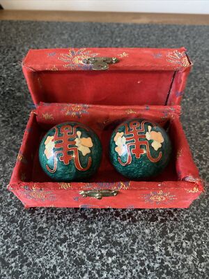 Chinese Stress Relief Therapy BAODING BALLS- IRON BALL DIRECTION