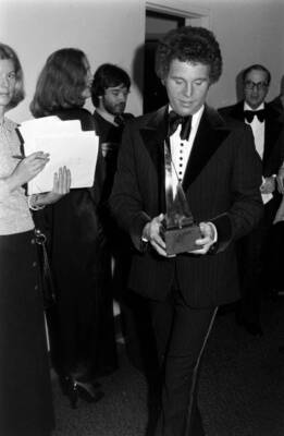 Bobby Vinton attends a party at the Miramar Hotel in Los Ange- 1977 Old Photo 5