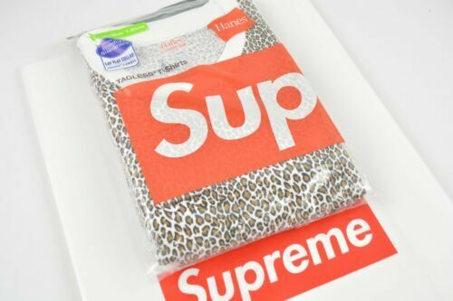 Supreme 23AW Greenscreen Tee Mark Leckey Photo Print T Shirt Supreme 23AW Greenscreen Tee Mark Leckey Photo Print T Shirt