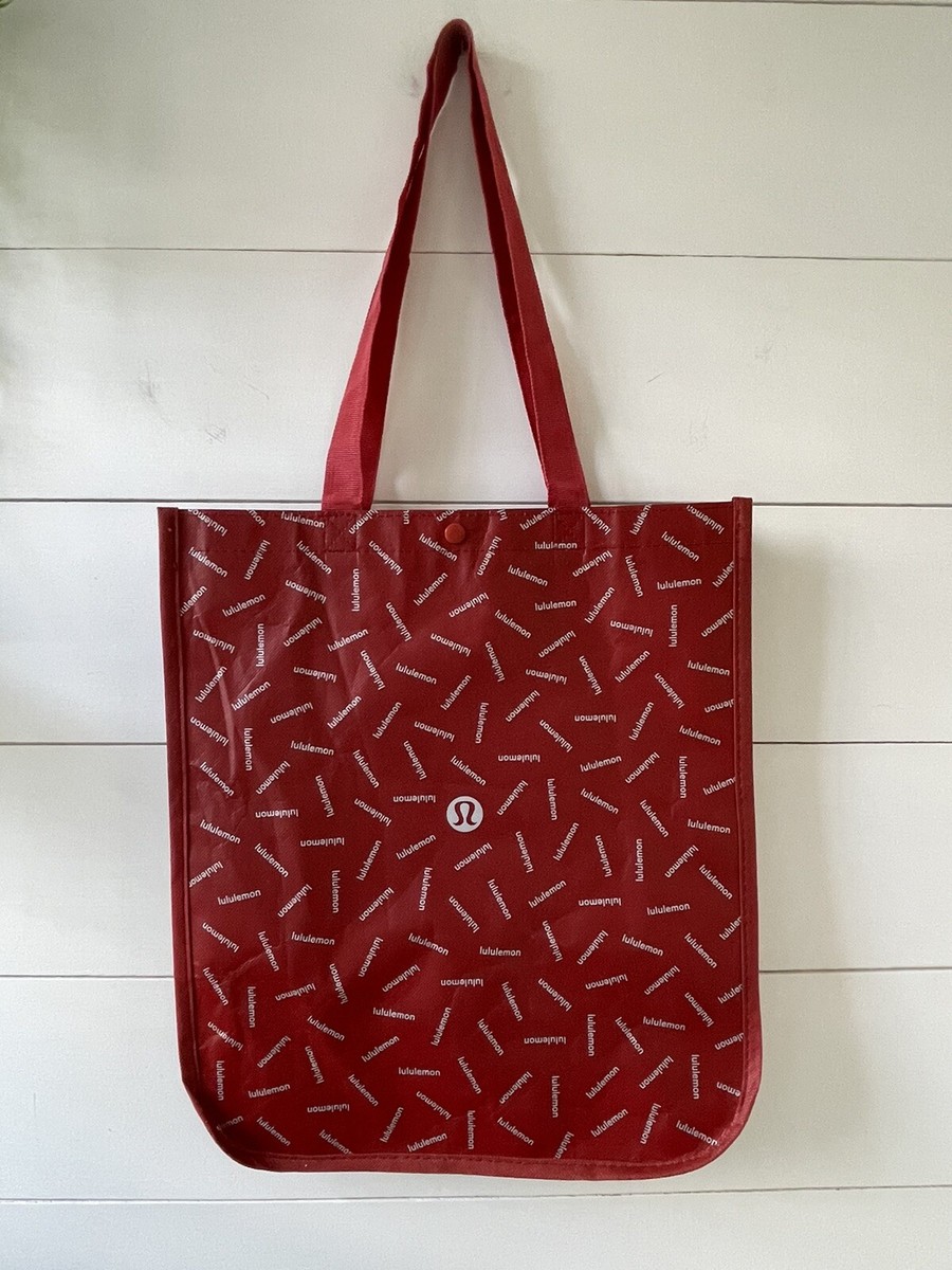 poshmark lululemon bag Delta Sigma Pi Everywhere Belt Strap length when fully extended Crossbody Poshmark Lululemon Bag Lululemon