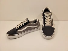 Sharp! VANS OLD SKOOL Lace-Up Sneakers - Shoe Size US Mens 7.5 US Womens 9