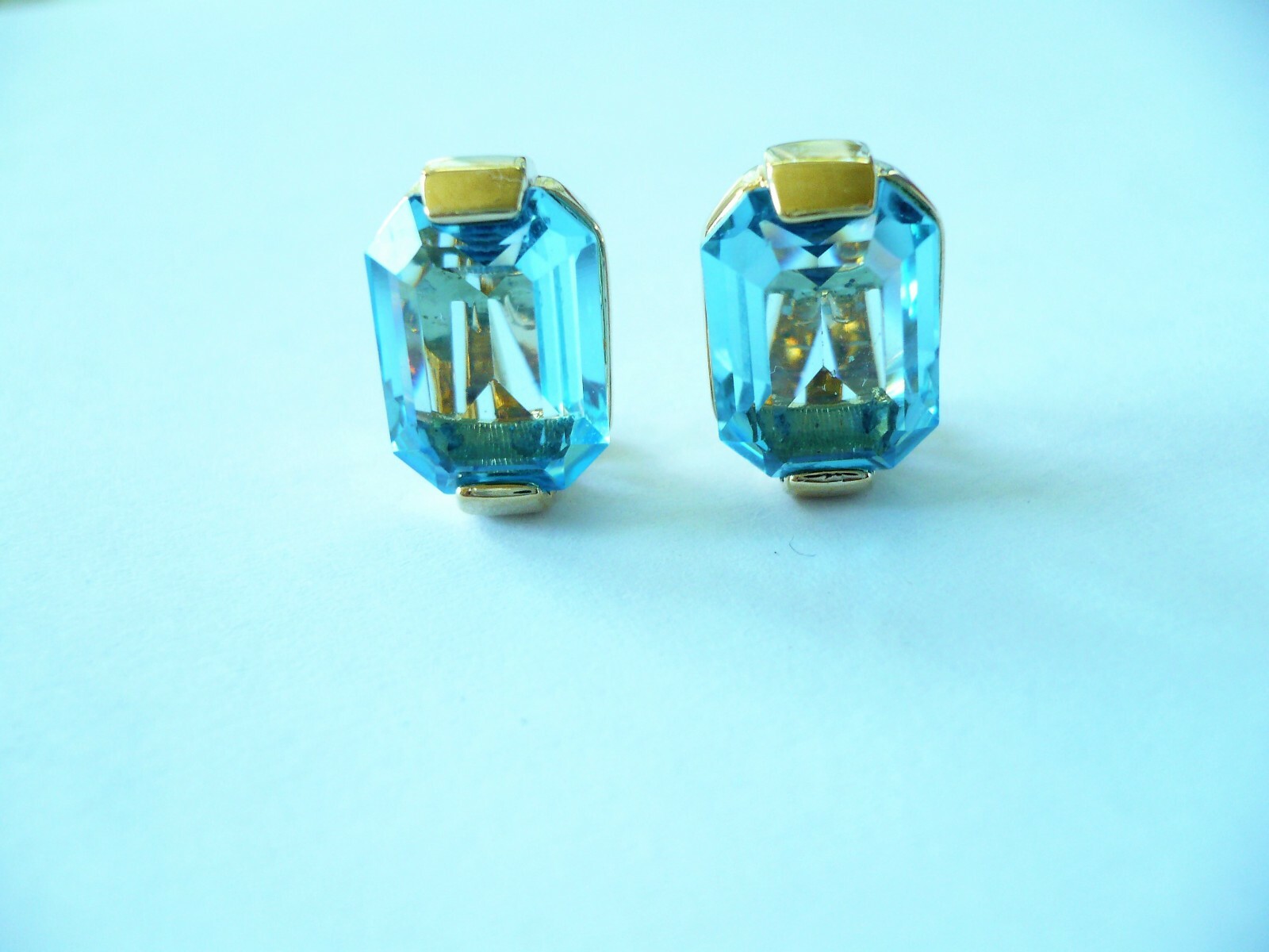 Vintage Swarovski Crystal Blue Emerald Cut Open Back … Gem