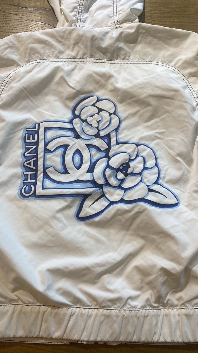 Chanel Vintage Logo CC Floral White Blue jacket | eBay