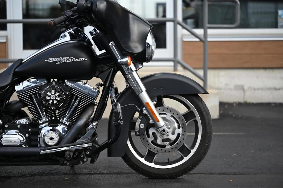 2012 Harley-Davidson FLHX - Street Glide  - Image 3 of 4