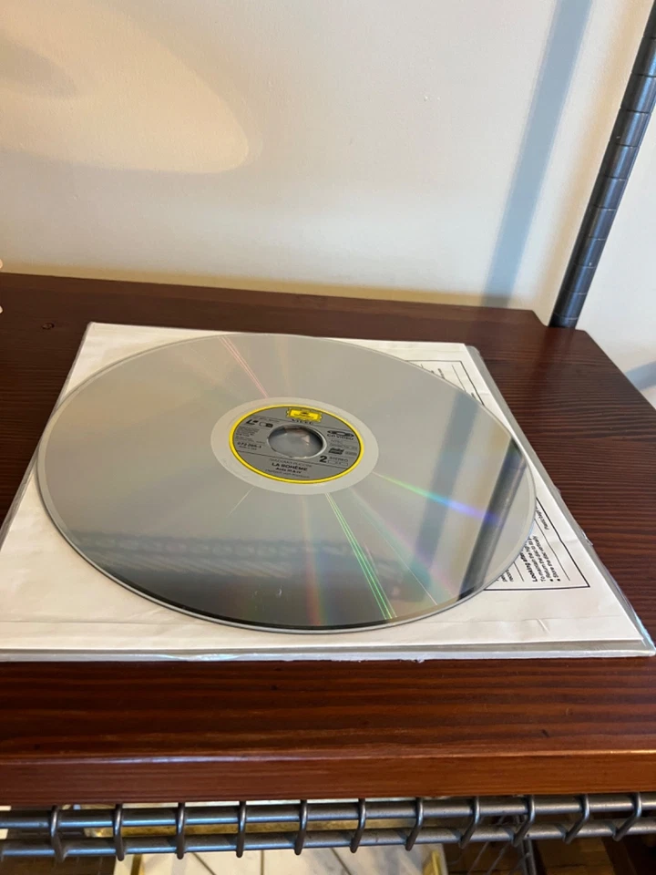 Puccini's La Boheme Laser Disc, LD, Karajan, Zeffirelli, Opera, Subtitled, NM - Image 2 of 4