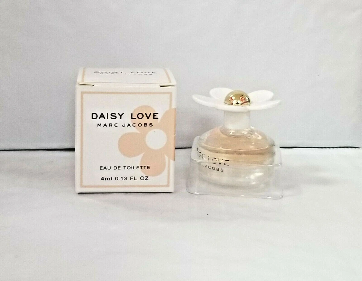 DAISY LOVE BY MARC JACOBS WOMEN MINI EDT SPLASH .13 OZ / 4 ML