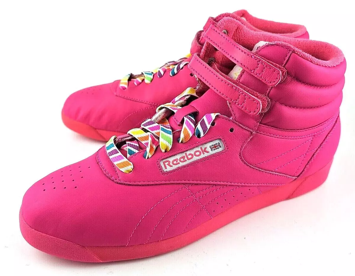 Neon clearance pink reebok