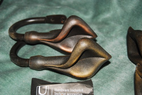 2 Pairs Umbra Calla Lilly Bronze Drapery Scarf Holder / Holdback Set - NEW - Picture 2 of 5