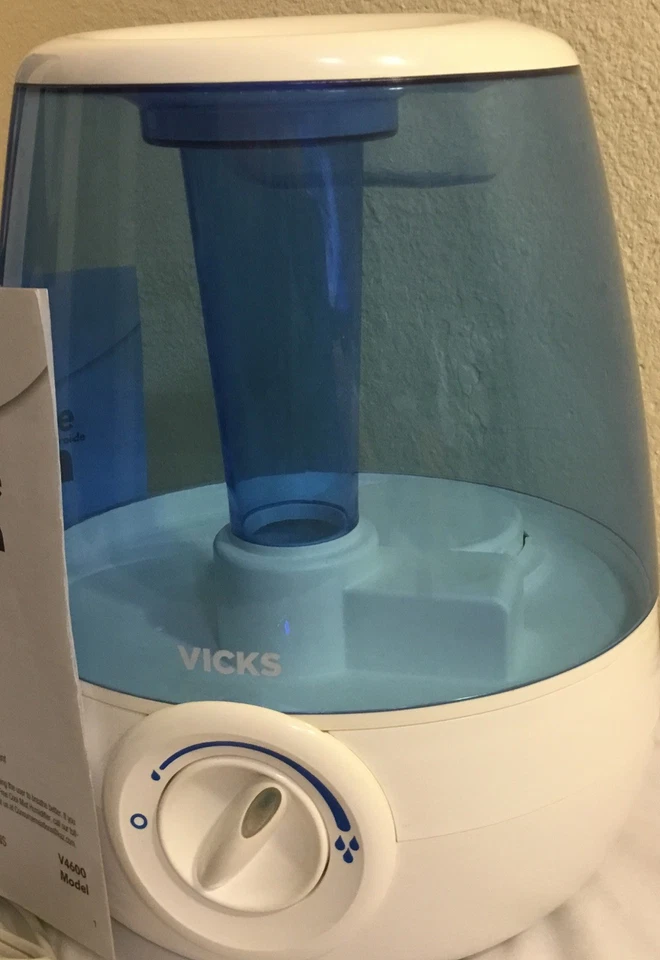 Humidificador Vicks Cool Mist 1,2 galones Foto 4 de 4