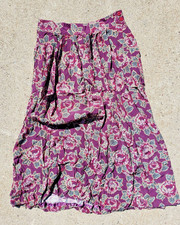 Casual Corner vtg 90s Womens Midi Skirt Purple Floral Rayon 6 Button Cottagecore