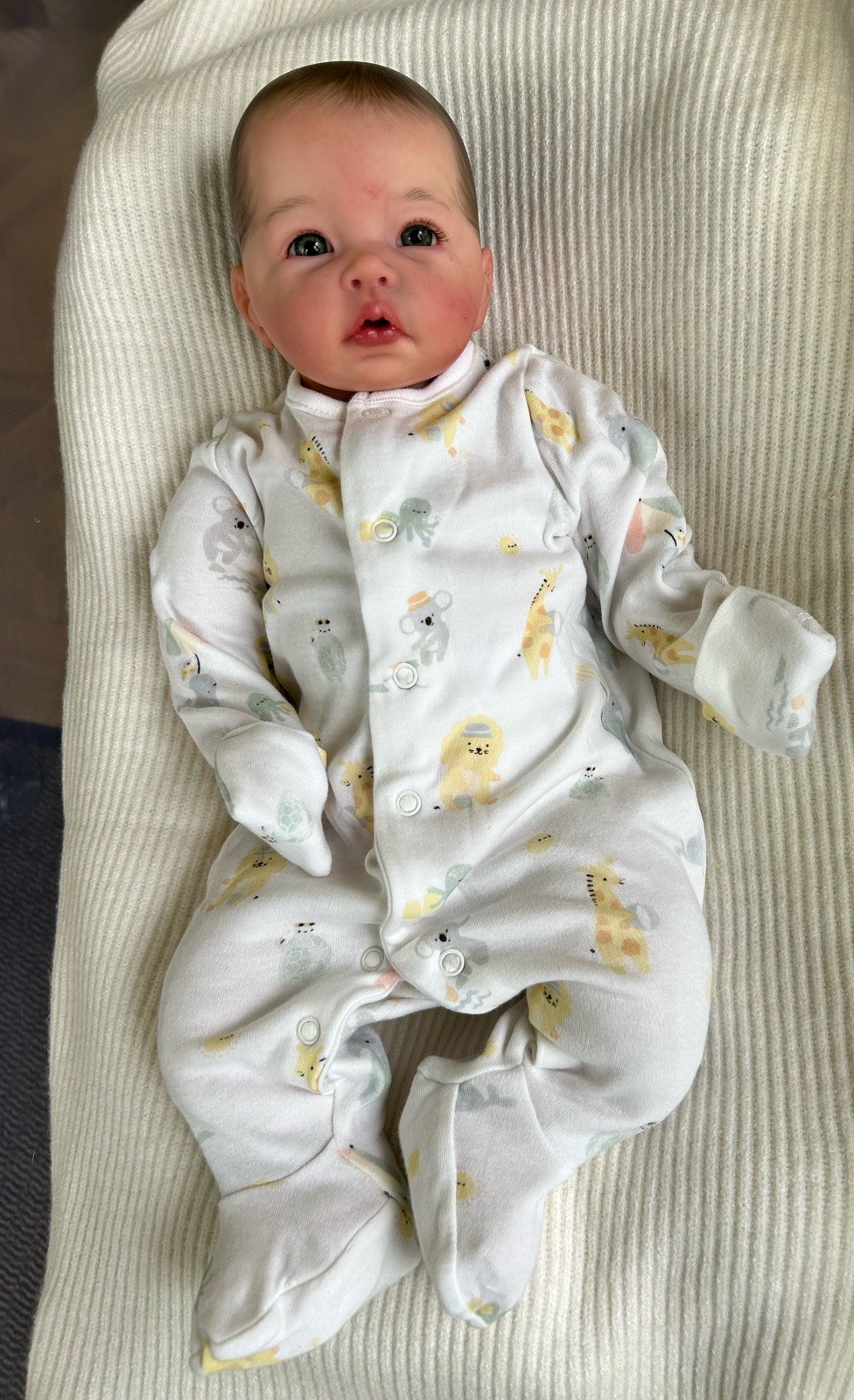 Schönes Reborn Kuschelbaby