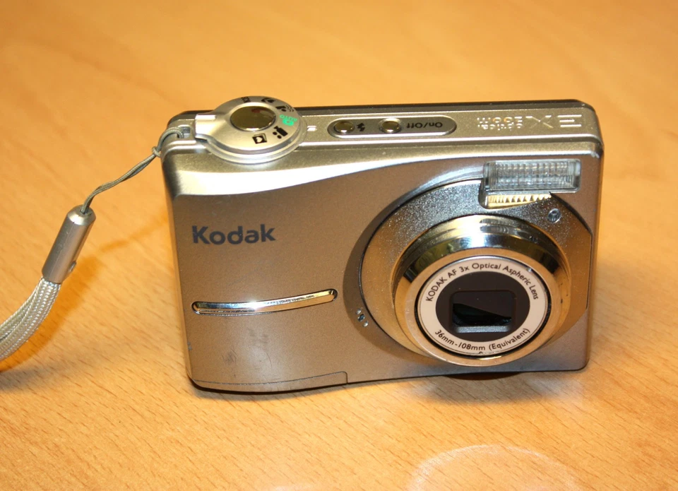 Kodak Easy Share C813 Digitalkamera - Bild 3 von 4