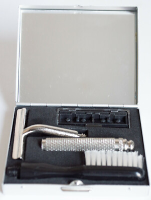 Mens Mini Compact Travel 5 Piece Toiletry Kit W/ Screw Handle Toothbrush Shaver 