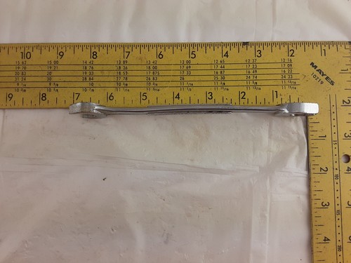 Craftsman USA 13 MM x 15MM Open End Wrench -V- 44507 - Picture 3 of 10