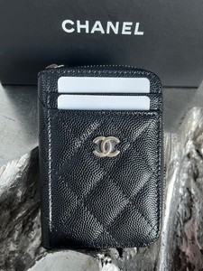 chanel zip card case
