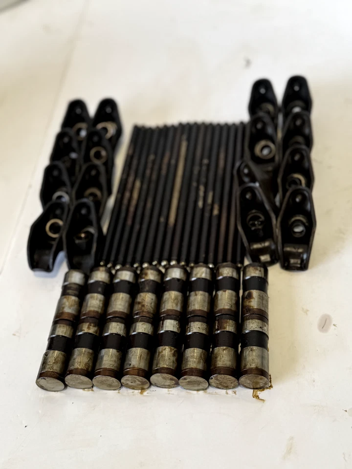 1991 GMC C1500 305 ENGINE LIFTERS / ROCKERS / PUSHRODS USED FOR PARTS OEM - Image 3 of 4