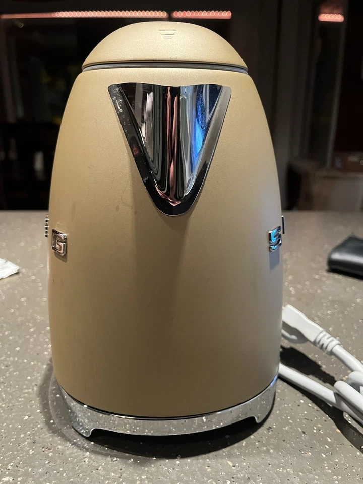 50's Retro Style 7 Cup Electric Water Kettle with Automatic Shutoff, Removabl... - Image 3 of 4