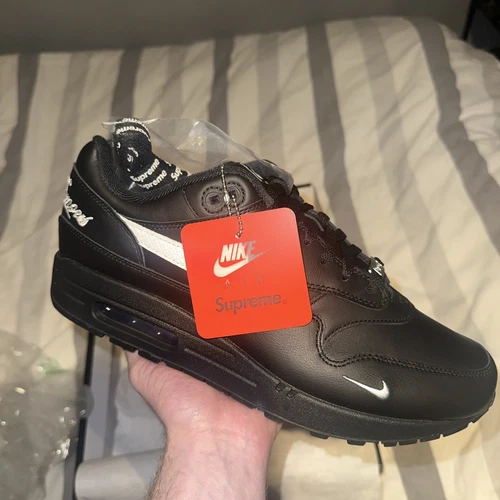 Supreme Air Max 1 Noir UK 10 ÉPUISÉ