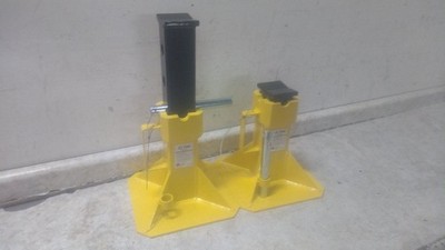 Esco/Equipment Supply Co 10455-PAIR 2 Pk 22 Ton Capacity 20 In Max H Jack Stand