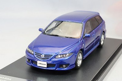 Hi-Story HS490BL 1:43 Mazda Atenza Sport Wagon 23S 2004 Blue Pacific Mica Resin
