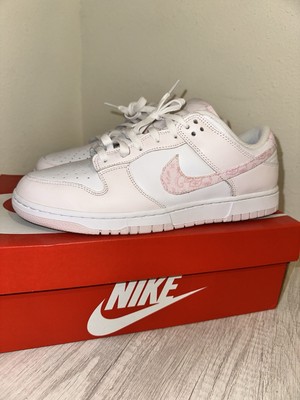 Nike Dunk Low Essential 10.5 Men s 12 Woman