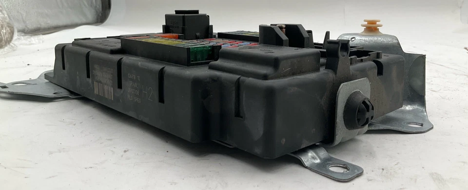 Conjunto de caja de fusibles de cabina Mini Cooper 2008 OEM 6135345373801 Foto 4 de 4