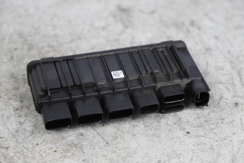 BMW 530I 430I G30 2017-2020 unidad de caja de distribución de fuente de alimentación integrada OEM Foto 3 de 4