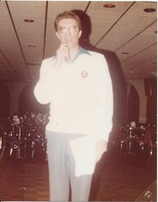 vtg color photo Poconos Paradise Stream resort Tom Kennedy Name that tune host