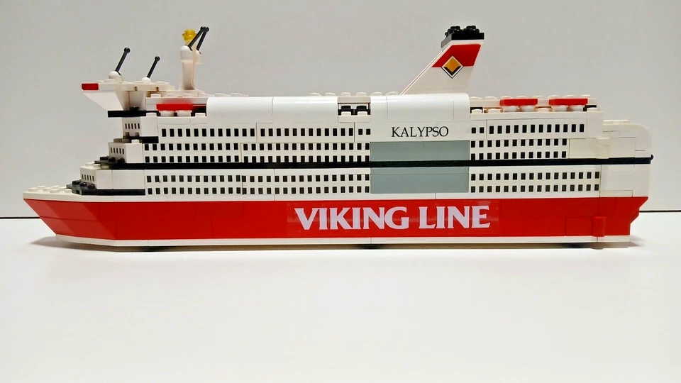 LEGO VINTAGE SET 1924 VIKING LINE FERRY UNBOXED WITHOUT INSTRUCTIONS - Image 2 of 4