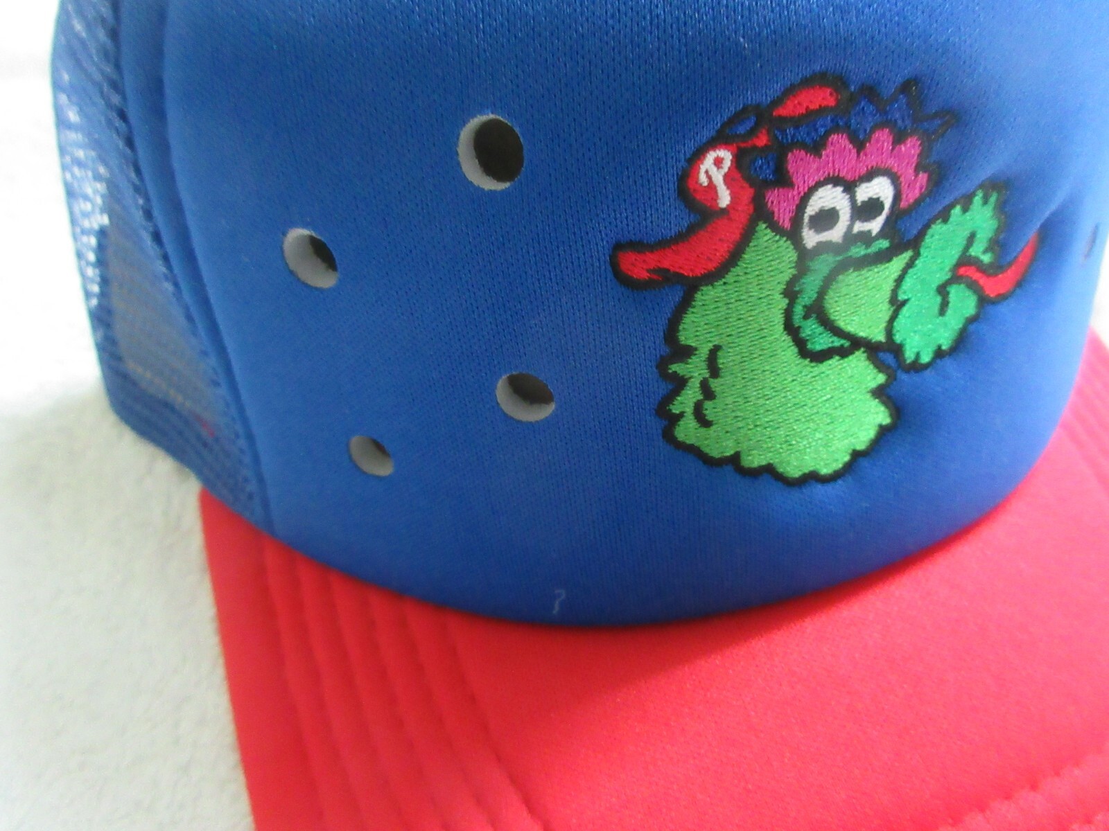 Picture 4 of 8