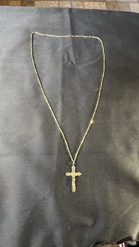 14K Gelbgold Kreuz Anhänger Halskette 24" (8,6 g)