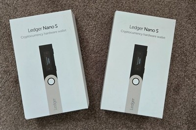 2x Ledger Nano S NEU Unbenutzt Virtual Currency Hardware Wallet - Schwarz