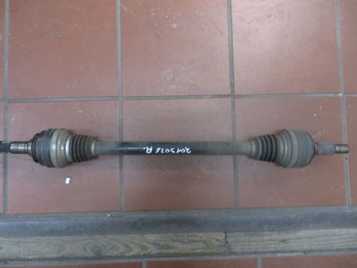 VW TOUAREG (7P5) 3.0 V6 TDI Antriebswelle Gelenkwelle rechts hinten 7P0501201G
