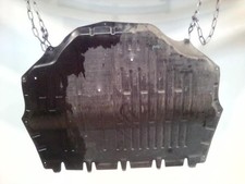 Cache sous moteur VOLKSWAGEN POLO 5 PHASE 1 6R0825235E