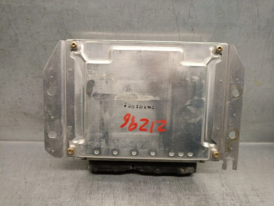 391004A715 CENTRALINA MOTORE / 0281010956 BOSCH / 5259491 PER KIA SORENTO I JC - Immagine 2 di 4