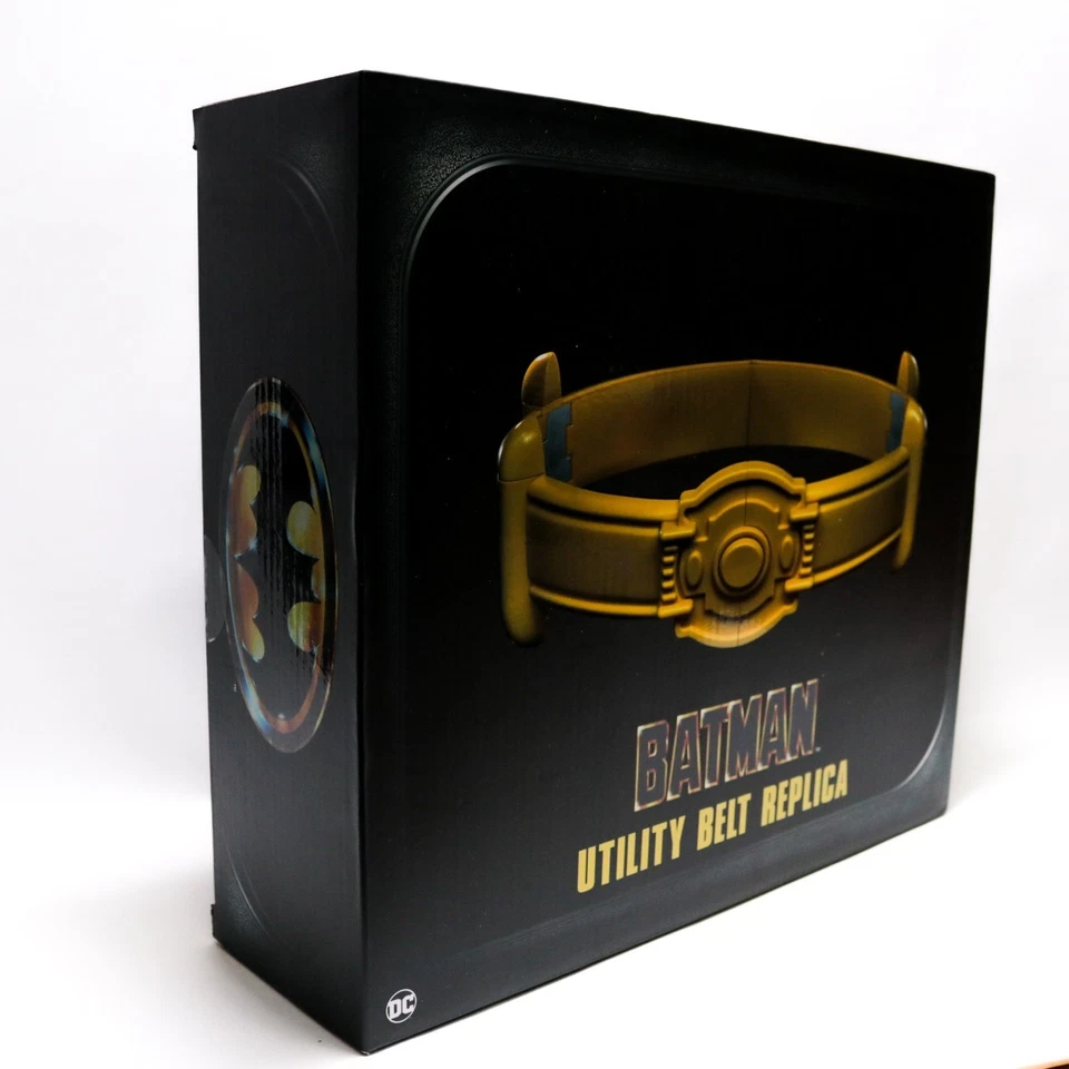 NECA Batman Utility Belt Replica Adjustable Waist + 9 Accessories - Image 4 of 4