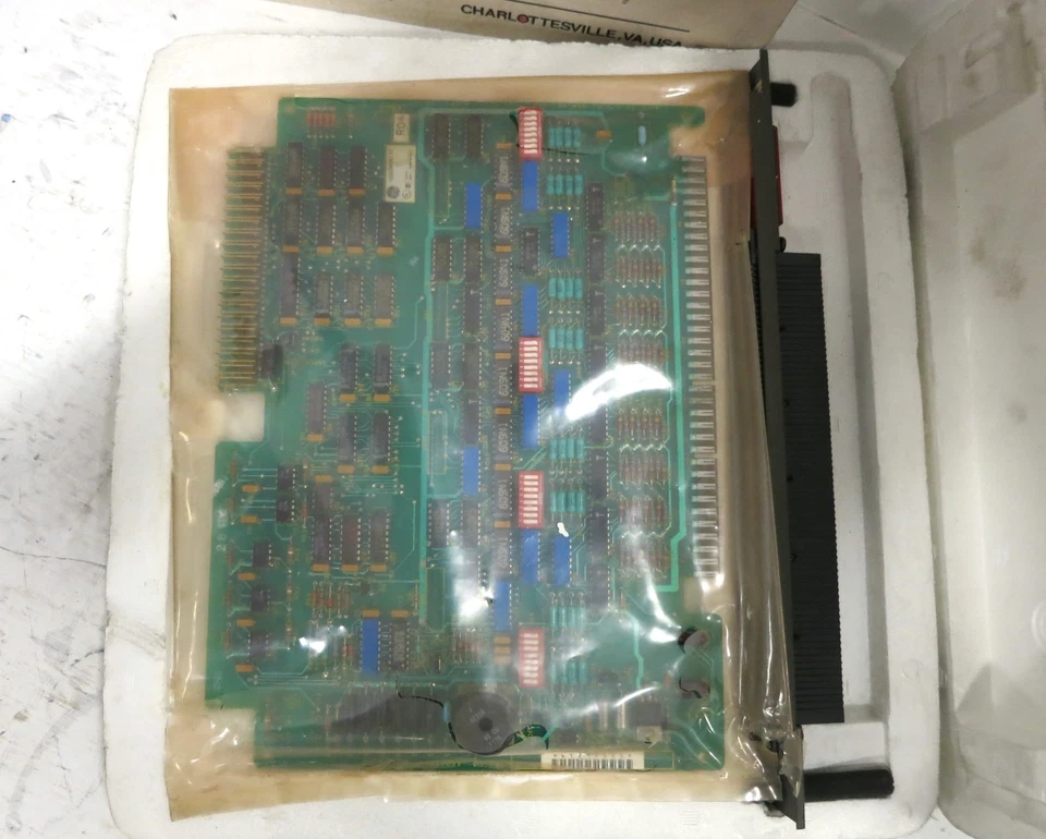 NEW GE Fanuc IC600YB811C 10-50VDC / 5VDC Input Module Series Six PLC IC600YB811 - Image 3 of 4