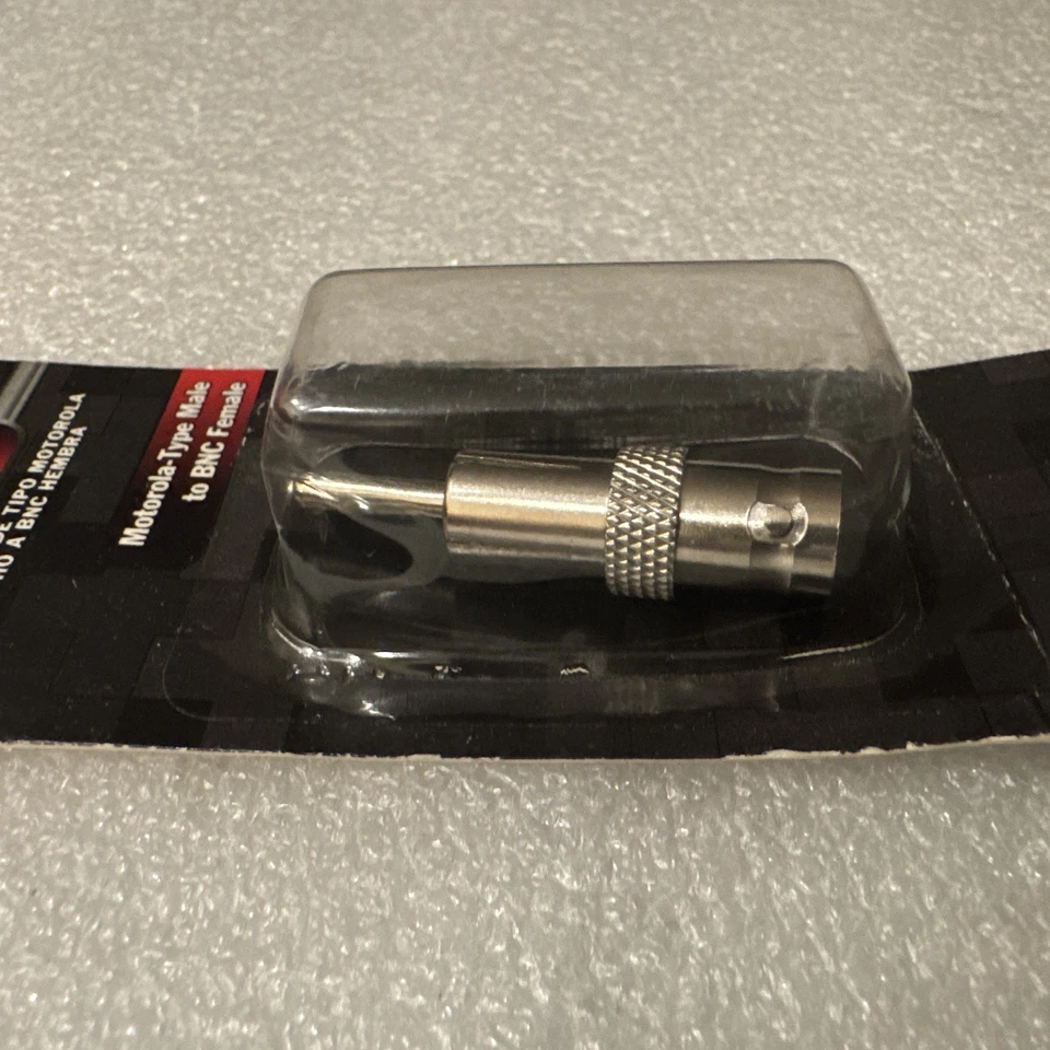 Radio Shack Motorola-Type Male Plug to BNC Female Jack RF Adapter, 278-0160. New - Image 3 of 4