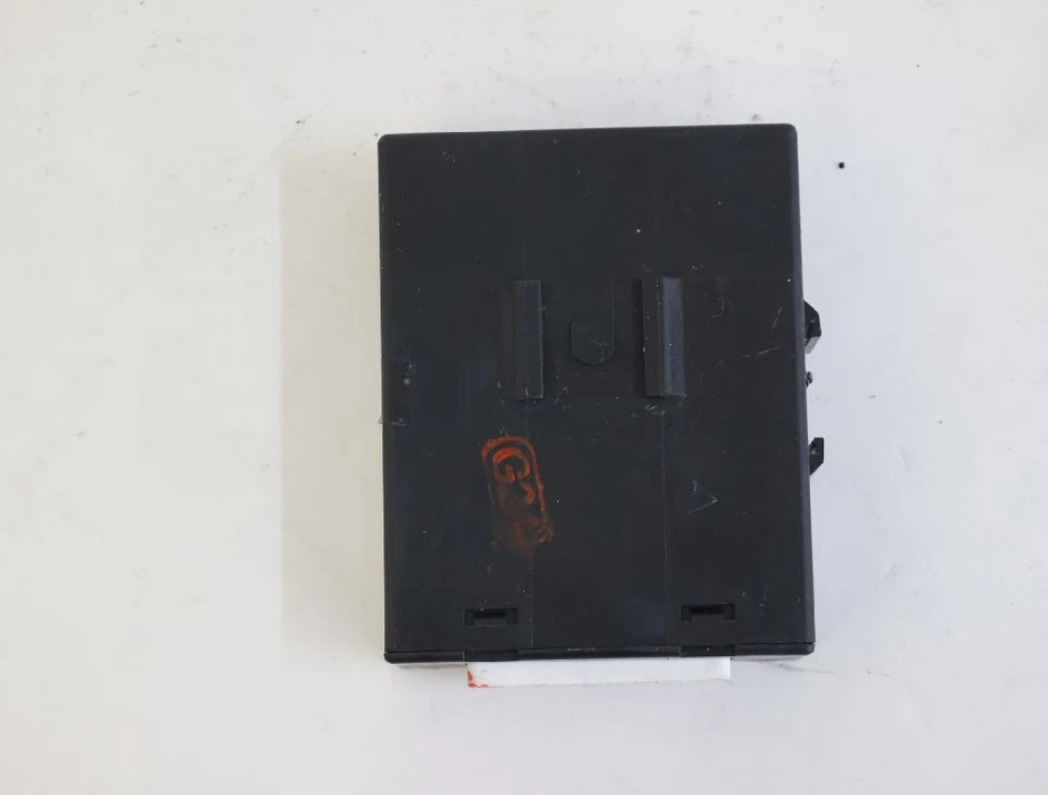 Unità di controllo del sensore di impatto Nissan PATHFINDER R51 2.5 93086 Foto 4 de 4