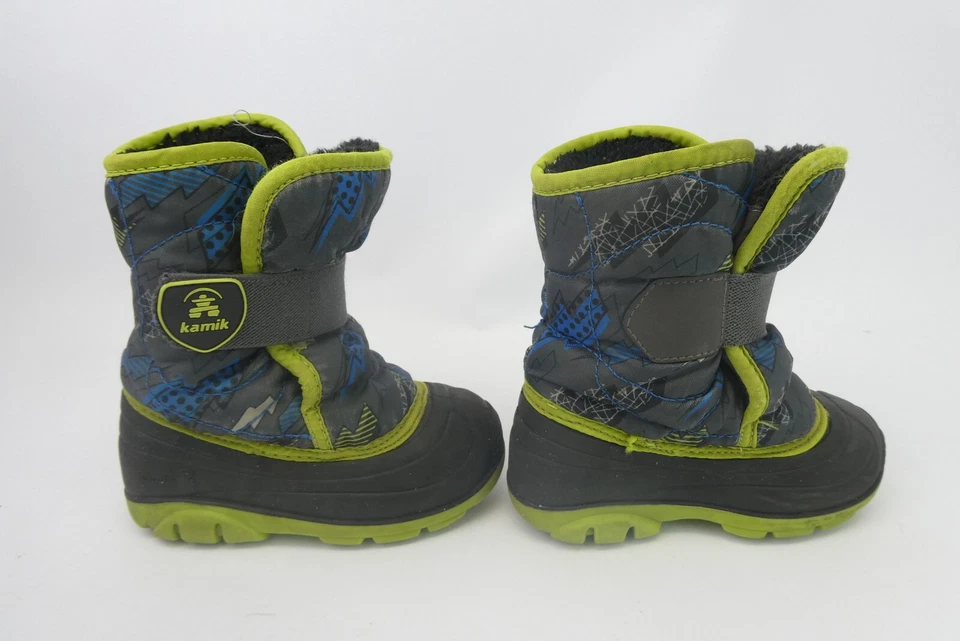 Botas de invierno usadas para niños pequeños Snowbug Kamik talla 7 Canadá poliéster negro verde Foto 4 de 4