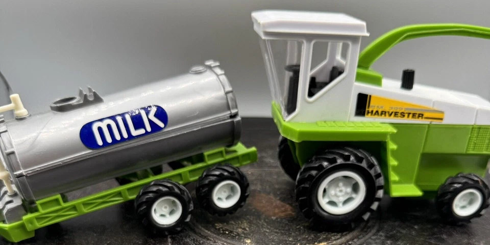 Vintage New Ray 1999 EM 399 Harvester Toy Farm Vehicle 6", and Milk Tank - Image 2 of 4