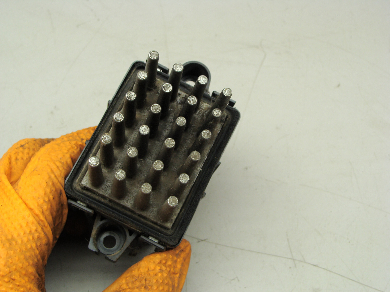 Behr K2675 Dash Control Module Blower Motor Resistor for sale  