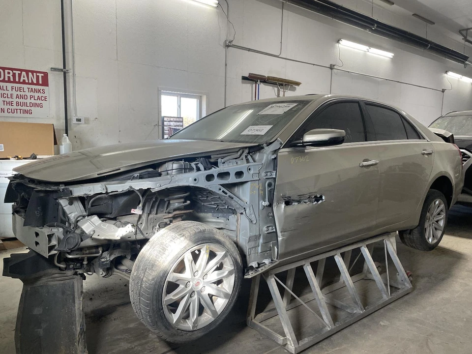 Used Collision Avoidance Control Module fits: 2014 Cadillac Cts Driver Assist bl - Imagen 4 de 4