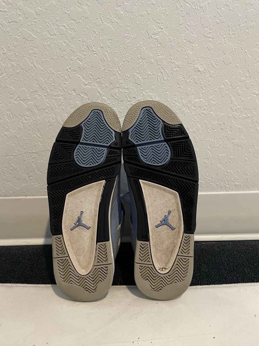 Nike Air Jordan 4 レトロUNC Nike Air Jordan 4 Retro 'University of North Carolina' PE