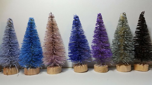 Mini Miniature Sisal Bottle Brush Xmas Christmas Trees * YOUR COLOR CHOICE! * - Picture 5 of 7
