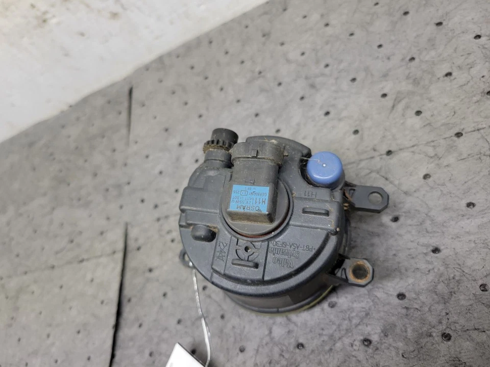 司机转角/公园灯雾驱动掀背车适合 06-19 YARIS 1650686 — 第 4/4 张图片